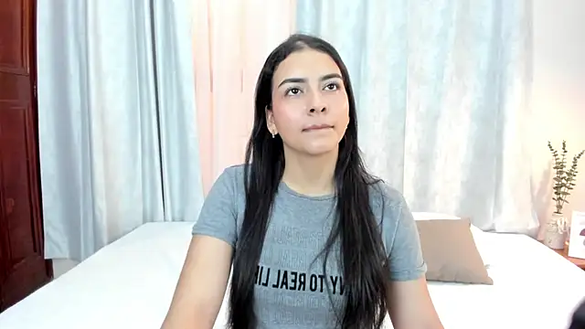 sweet aura31 online show from March 29, 7:57 pm