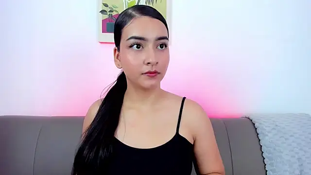 sweet aura31 online show from April 10, 8:59 pm