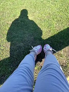 Taya lips online show from April 6, 6:03 am