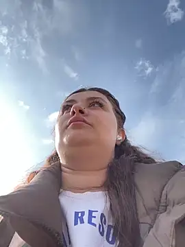 Taya lips online show from March 31, 6:46 am