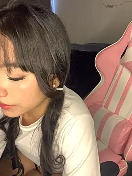 MayyBonita online show from April 11, 6:11 pm