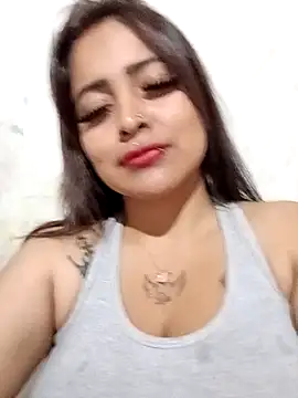 Sarah-917 online show from March 24, 1:33 am