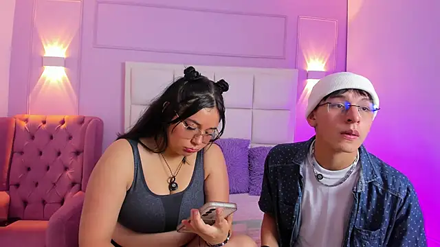 Alexander Ammy online show from April 9, 3:42 am