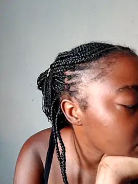 SexypuppyXX online show from April 6, 3:13 pm