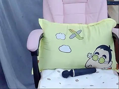 Kathy Hornyyy online show from April 4, 11:47 pm