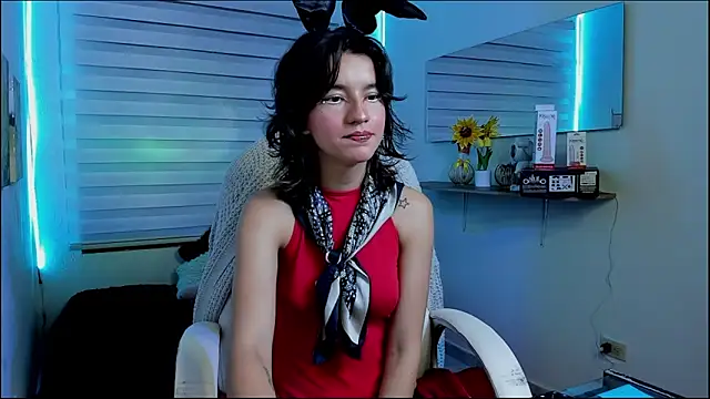 Clawdeen Hot online show from March 31, 3:50 am