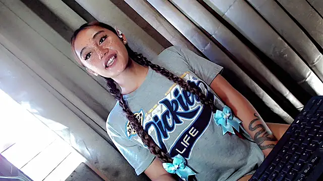 Jessicasfantasy online show from April 6, 2:44 am