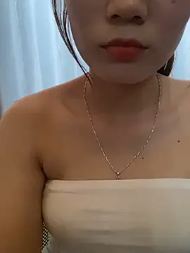 -Eidieea- online show from April 14, 7:08 am