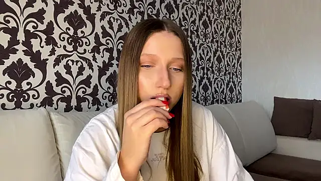 AdaGossett online show from April 14, 2:28 pm