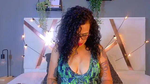 KatyraTaylor   online show from March 23, 7:31 pm