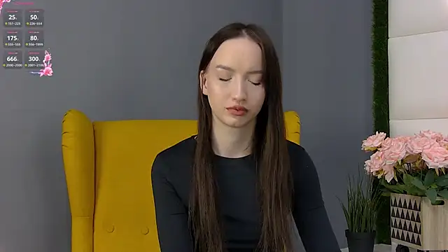 MonaHicks online show from April 9, 6:57 pm