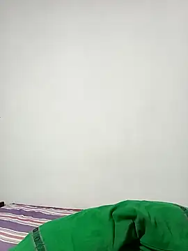 honeyi babe online show from April 9, 8:31 am