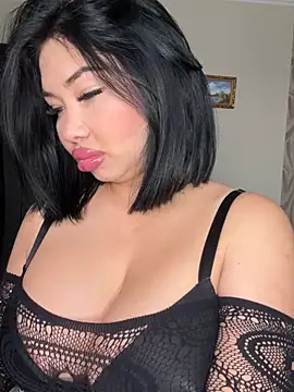 LaaadyDaaamn online show from April 2, 10:35 am