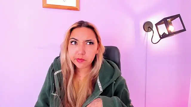 milliesummer online show from April 12, 12:19 pm