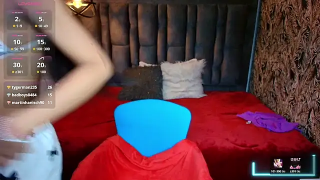 BONIE WILLS online show from March 23, 1:17 pm