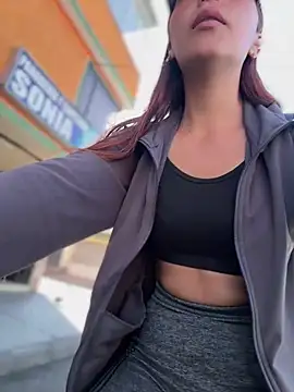 Queen Scatlett online show from April 12, 1:25 pm