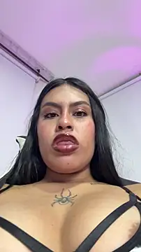 Kitty Bloom1 online show from March 26, 1:41 am