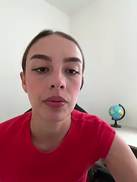 Lauren Storm online show from April 9, 3:06 pm