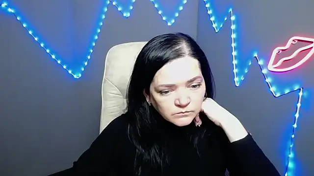 LauraFinn online show from March 21, 7:19 pm