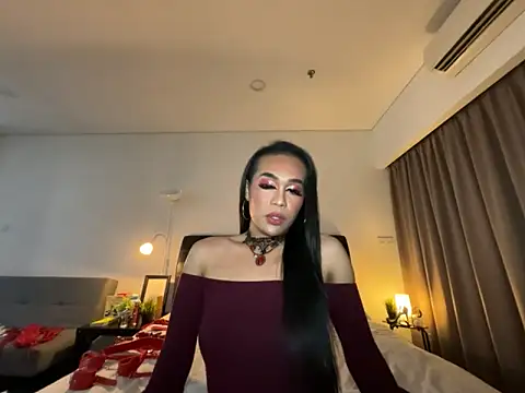 Ur topQeents online show from April 14, 8:36 am