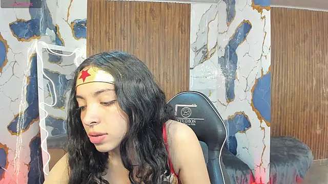 Alyce tay1 online show from April 7, 11:45 am