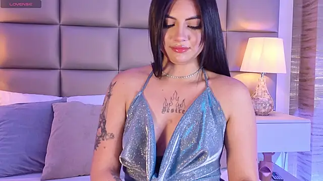 MiaNeill online show from March 28, 10:08 pm