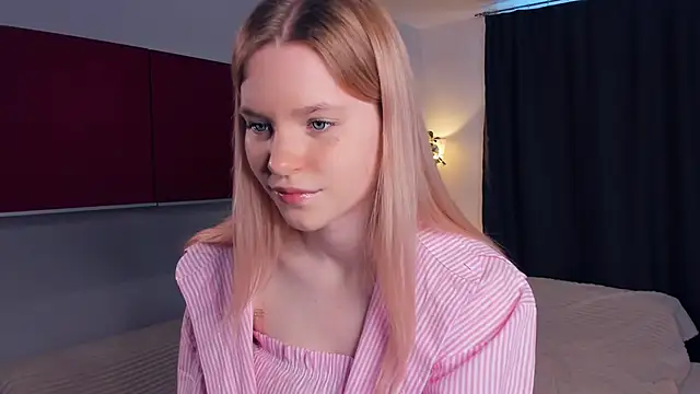 DelmaLasky online show from April 12, 7:55 am