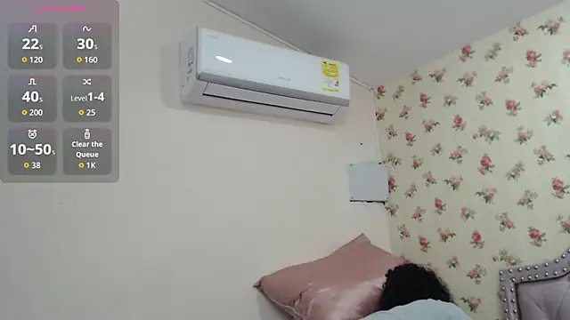 crystal watson0 online show from April 15, 2:06 pm