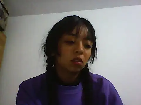 loveska4201 online show from March 21, 2:38 am