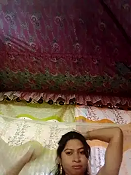 sexymoon2233 online show from April 6, 6:36 am