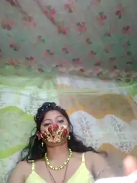 sexymoon2233 online show from March 25, 2:31 pm