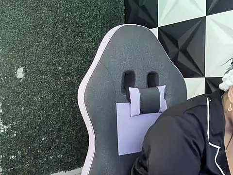 katteyes 20 online show from March 22, 7:42 pm