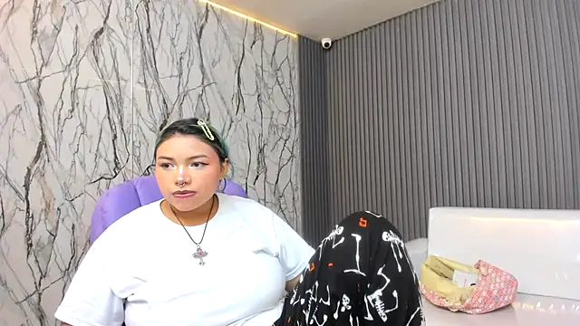 katteyes 20 online show from April 7, 8:55 pm