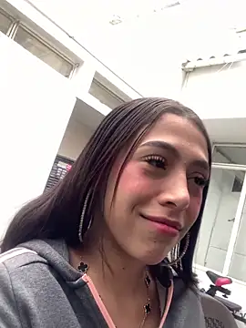 Ferrari Pink online show from April 8, 8:55 pm