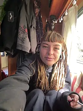 HornyHippy1 online show from April 29, 9:01 am