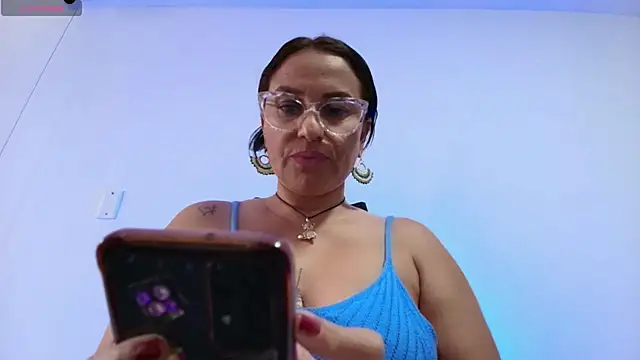 dalia milf co online show from April 8, 7:27 pm