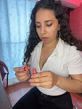 katniss everdeen  online show from April 1, 8:17 pm