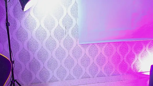 Twink Sensationxx online show from April 4, 1:10 pm