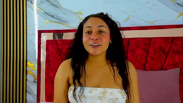 Tiana hots online show from April 11, 7:45 am