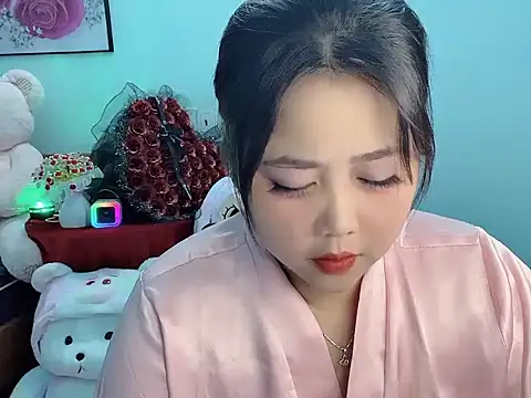 Nhanlu009 online show from April 12, 1:47 pm