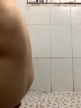 tieuvy6 online show from April 5, 2:05 pm