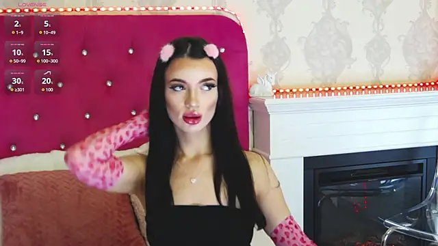 GiaGlaze online show from March 29, 12:15 pm