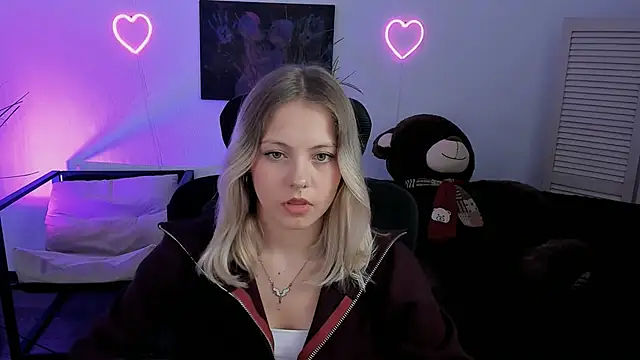 BlossomVibe online show from April 12, 10:51 am