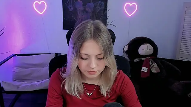 BlossomVibe online show from April 10, 10:32 am