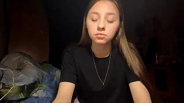 Vickyfaith online show from March 21, 10:04 pm