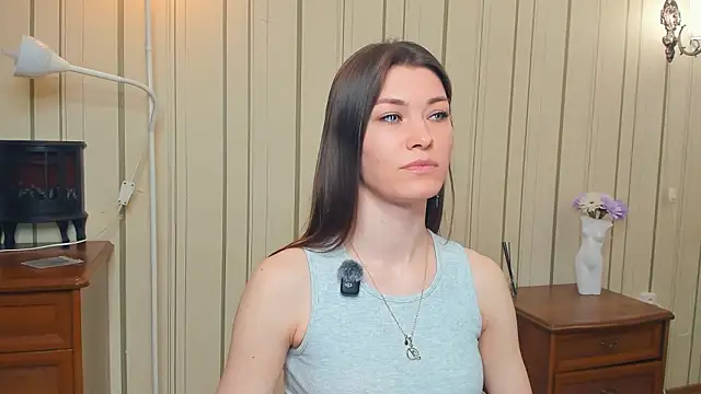 JulissaLipoma online show from March 27, 7:32 am