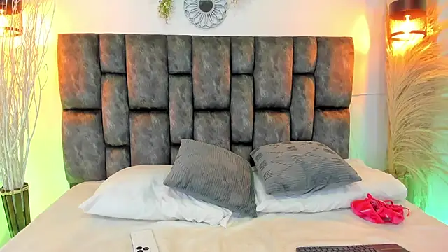 buda cataleya online show from March 27, 11:22 am