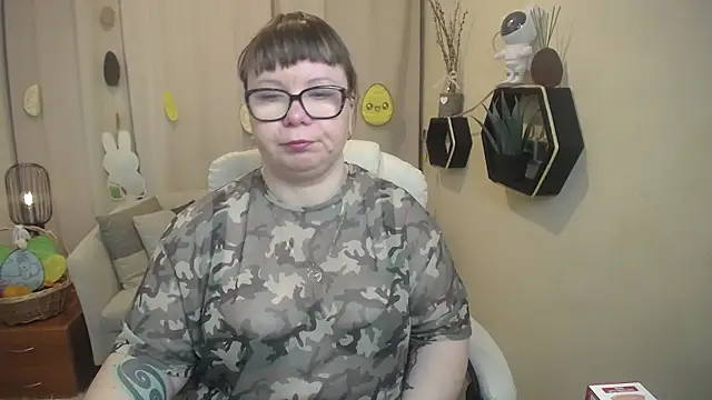 BonnnyBoobsy online show from April 7, 5:53 am