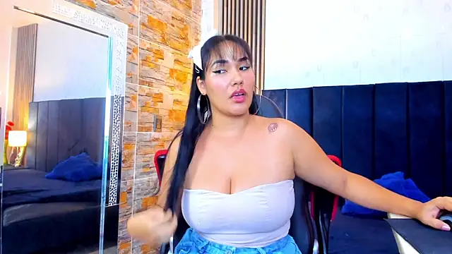 SammyEvanns  online show from April 12, 7:55 am