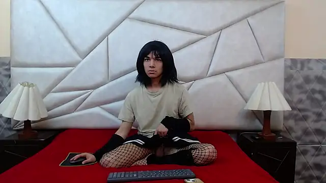 Nyx and Arian online show from March 27, 3:13 pm